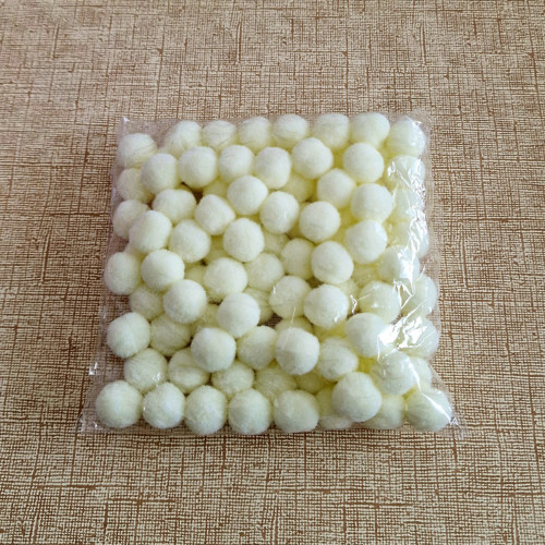100 ks BAMBULEK 15 mm (světle žluté)