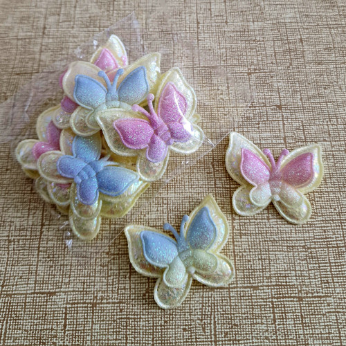 Sada 12 ks duhové MOTÝLCI 40x35 mm (žluté)