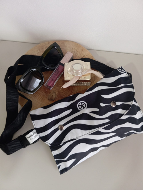 Kabelka Zebra