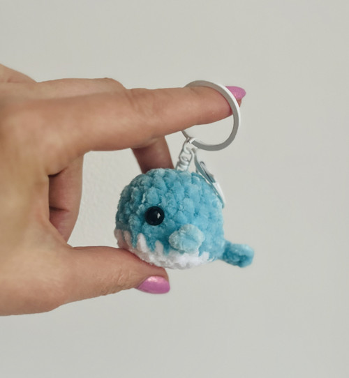 Mini háčkovaná rybička - klíčenka pro radost — foto 1
