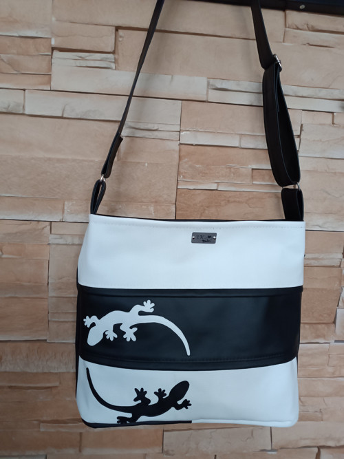 Bag Black and White VI