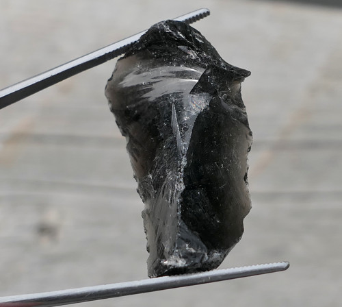 Surový obsidián černý V3715 — foto 1