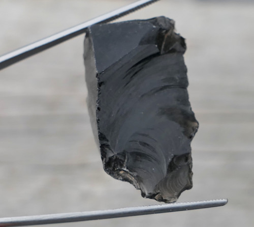 Surový obsidián černý V3728 — foto 1