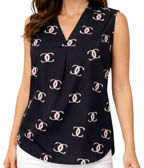 Blůzka černá s monogramem CC — foto 1