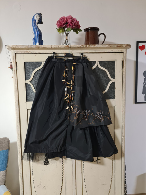 Boho vyšívaná sukně, nová, kapsy, M/L — foto 1
