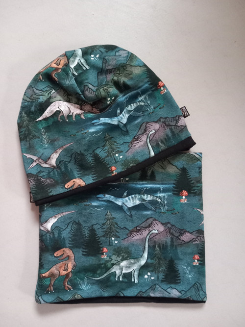 Set oboustranné čepice a nákrčníku dinosvět černý