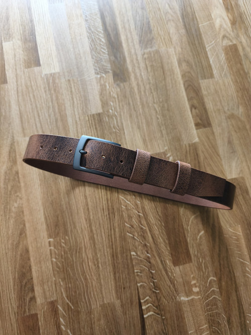 Rustikální kožený pásek 40mm s černou sponou