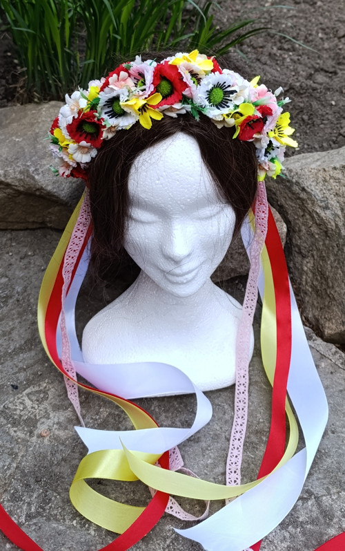 Folklórní čelenka máky