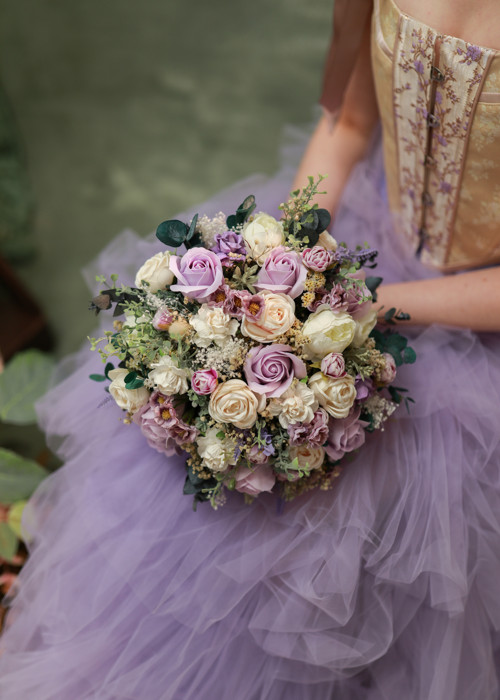 Svadobná kytica "záhrada pri stmievaní"