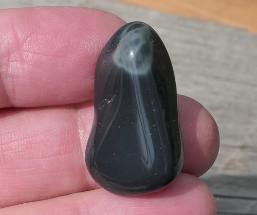 Obsidián pavoučí (28 mm) V3782