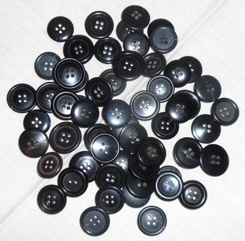 55x KNOFLÍKY