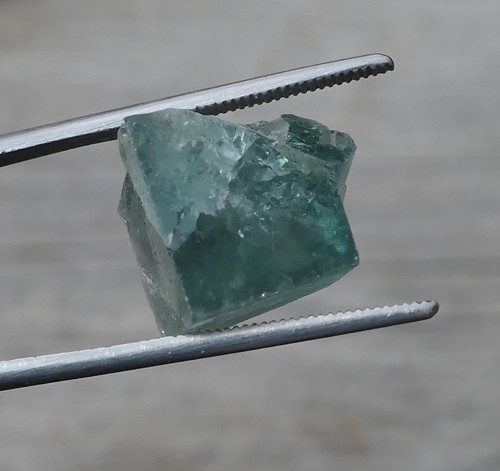 Surový výběrový fluorit V3803 — foto 1