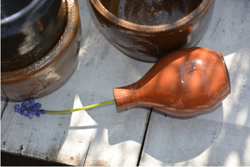 Oranžová minivázička, s křížky 11 cm