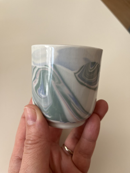 Porcelánový kalíšek FANTAZIE I