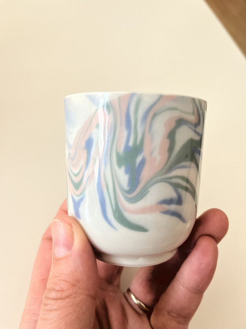 Porcelánový kalíšek FANTAZIE II