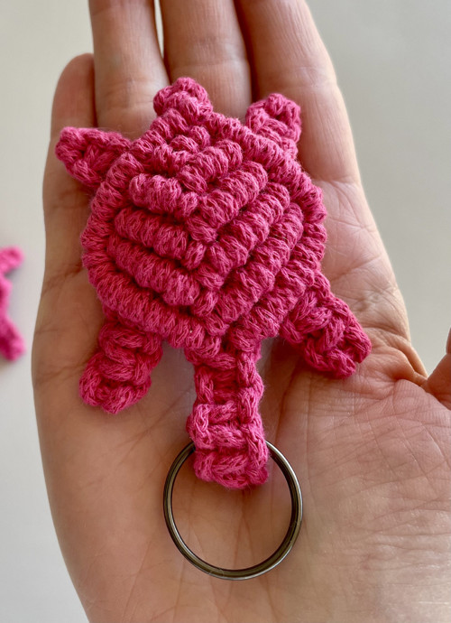 Macramé želvička (růžová) – malý dárek pro radost
