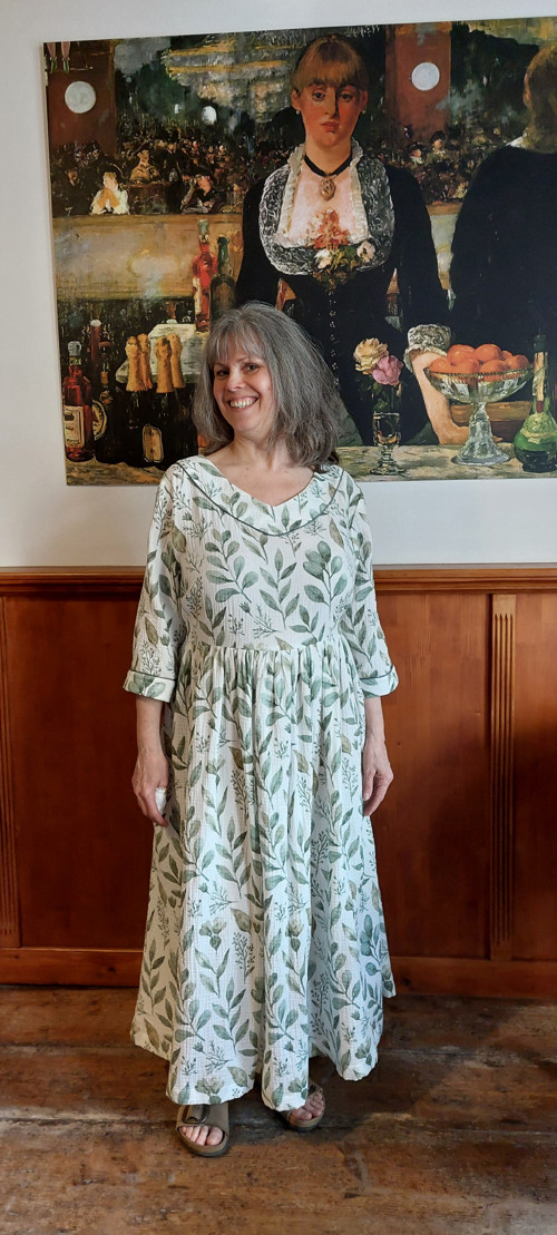 Imené mušelínové šaty — foto 1