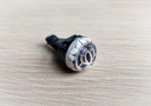 Aromadifuzér z minerálů do auta - magnezit