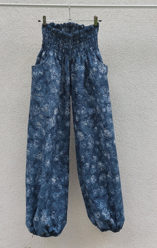 Turecké kalhoty pampeliškové pápěří-bali batik