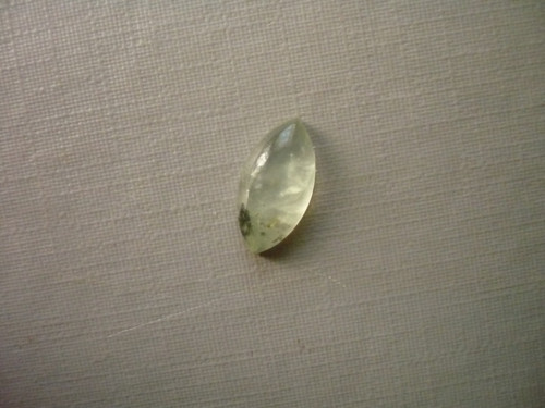 Kabošon - prehnit 12 mm, č.13Ef