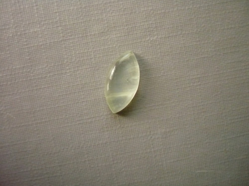 Kabošon - prehnit 12 mm, č.22Ef