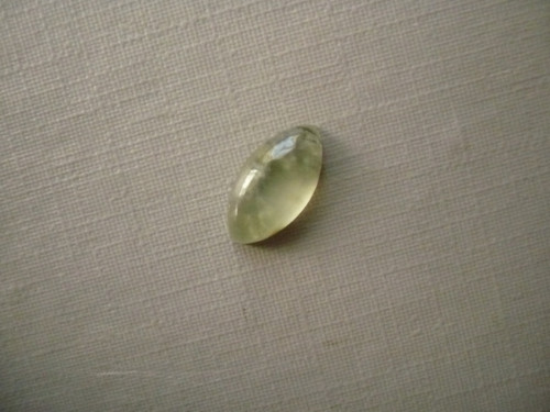 Kabošon - prehnit 12 mm, č.41Ef