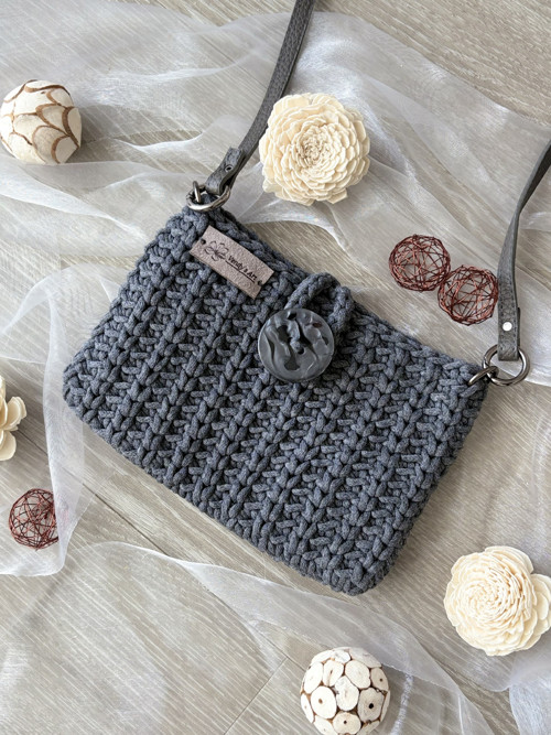 Mini kabelka — foto 1