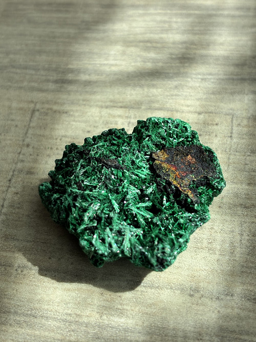 7) MALACHIT VELVET- sametový minerál, GUANGDONG