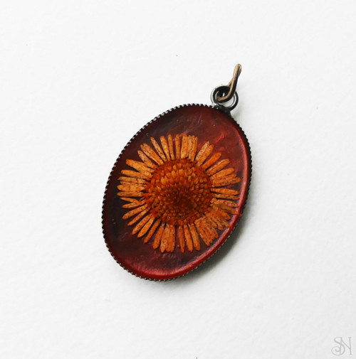 Oranžový kvet vo vintage lôžku - handmade živicový