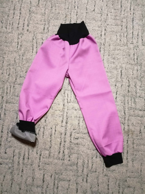 Lila jarni softshellové kalhoty vel 116