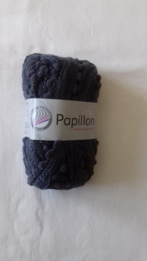Volánková příze Papillon — foto 1