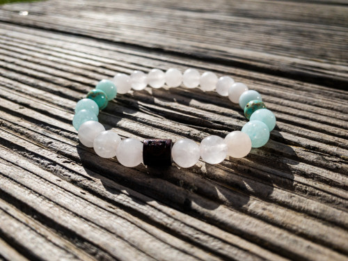 Růženín a amazonit: Náramek vnitřního klidu