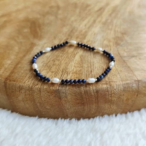 Náramek z minerálu Lapis Lazuli a říční perly