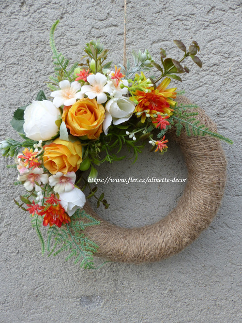 Jutový věneček žlutooranžový / pr. 20cm