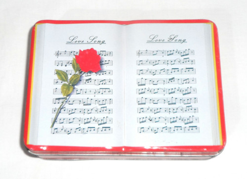 Plechová KRABIČKA kniha, Love Song • NKD
