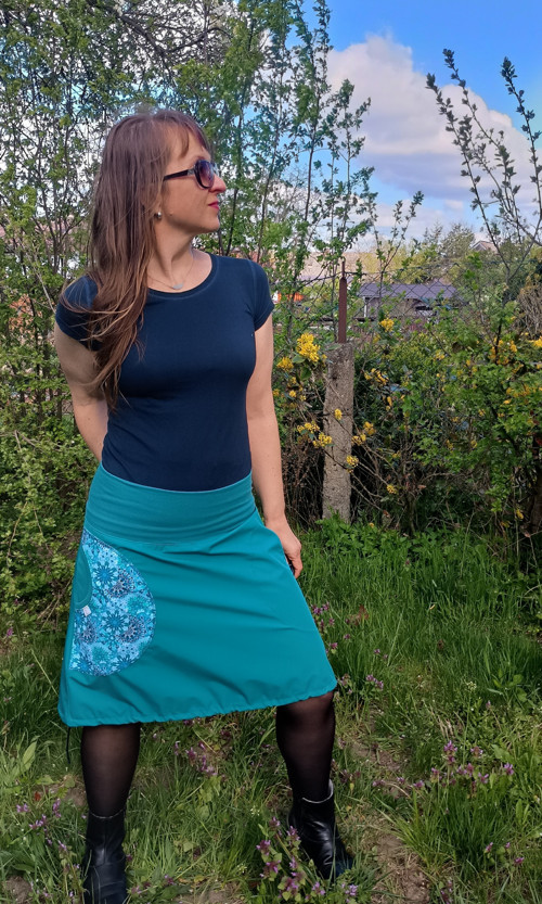 Letní softshellka smaragdová
