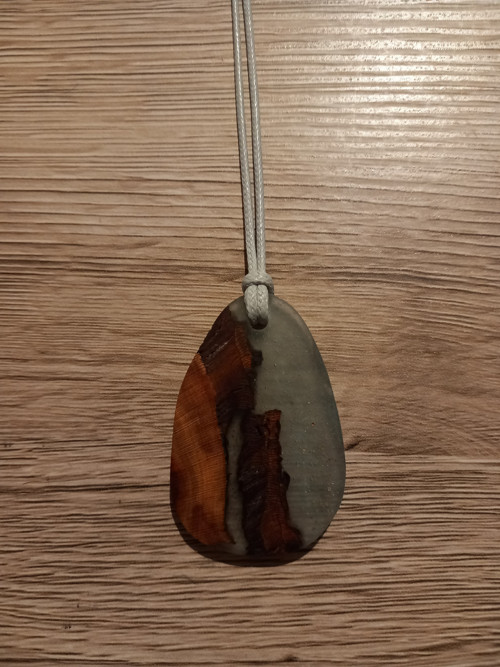 Epoxidový přívěsek