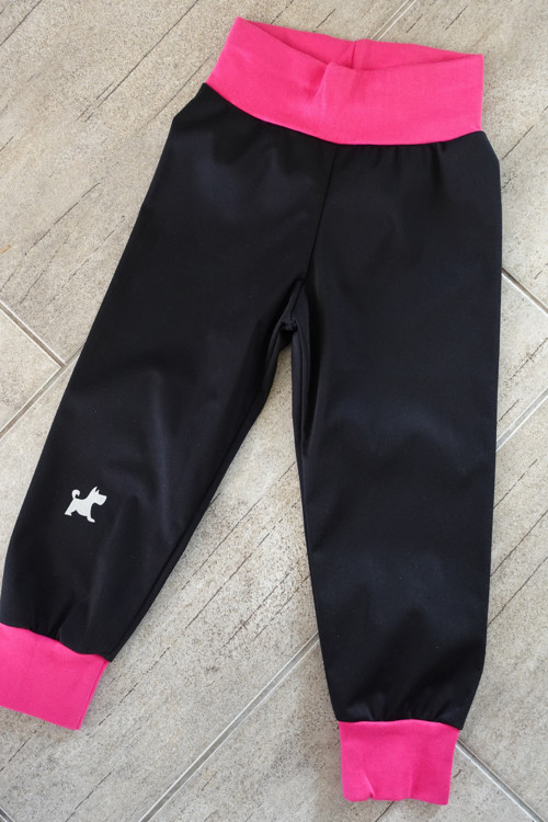 KALHOTY SOFT--jaro podzim vel.104 sleva