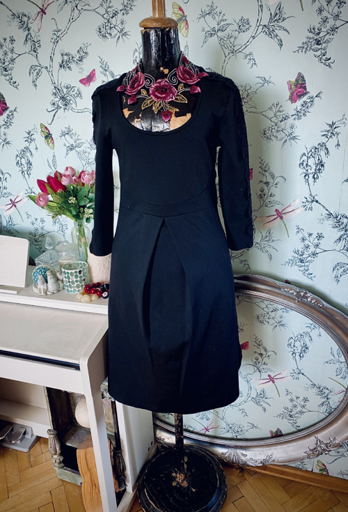 Šaty little black dress — foto 1