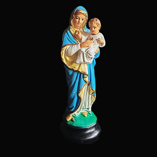 Soška Panny Marie Nejsvětějšího Srdce Ježíšova