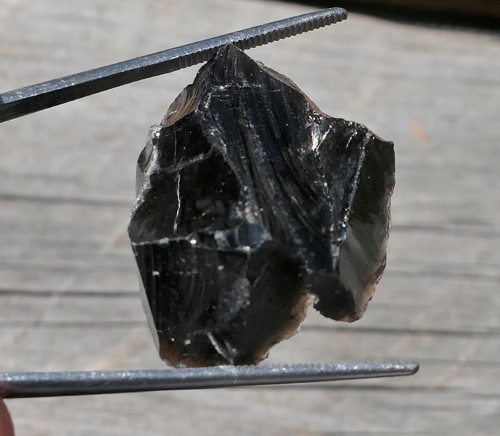 Surový obsidián černý V4018 — foto 1