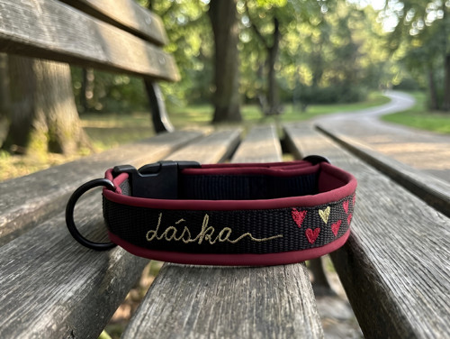 Obojek Láska