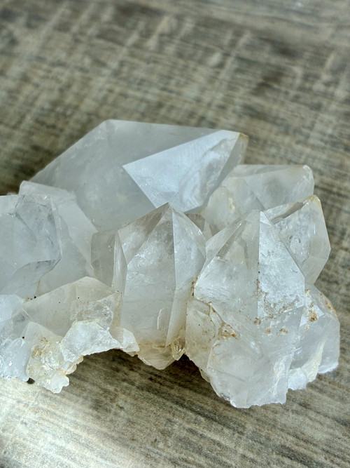 Křemen mléčný- sběratelský minerál, Guangdong Čína