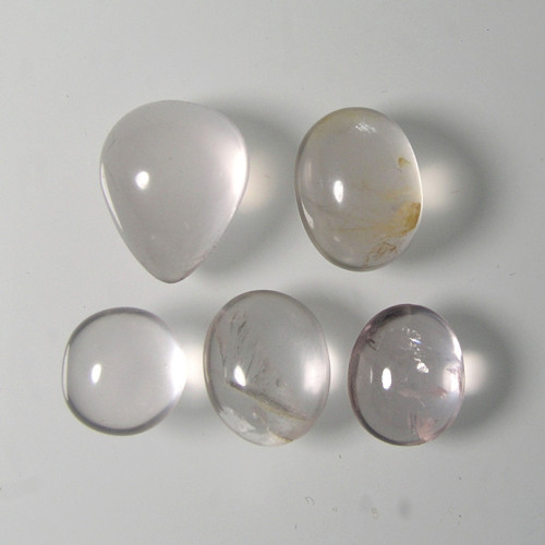Přírodní Růženíny, 13,93ct./5ks., 7,7-1,1 mm