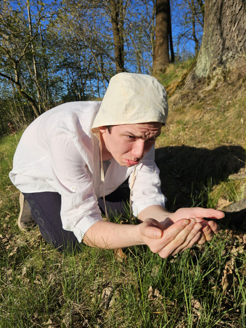 Čepec (coif) žebrácký / Beggar's Coif