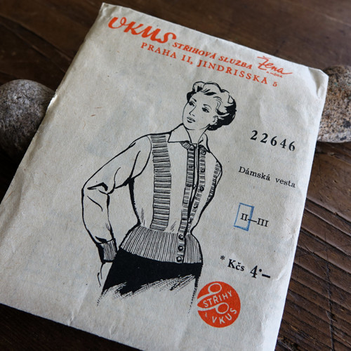 VKUS 22646 - Dámská vesta — foto 1