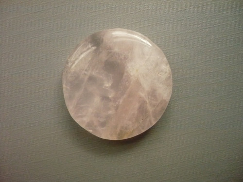 Troml. placka - růženín 44 mm, č.653s