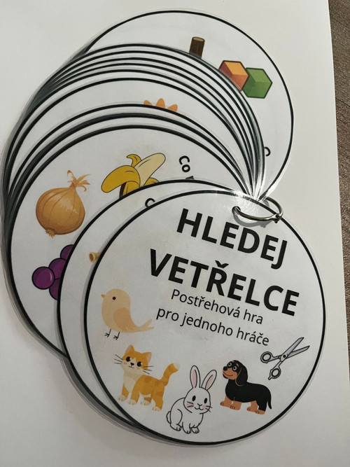 Hra vetřelec