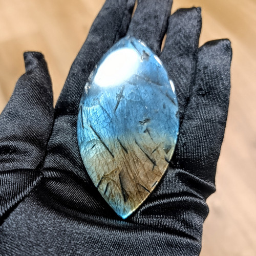 Labradorit, ID 5702, 78x40 mm
