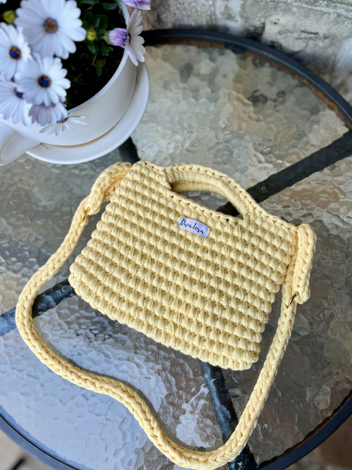 Crossbody kabelka Naty yellow